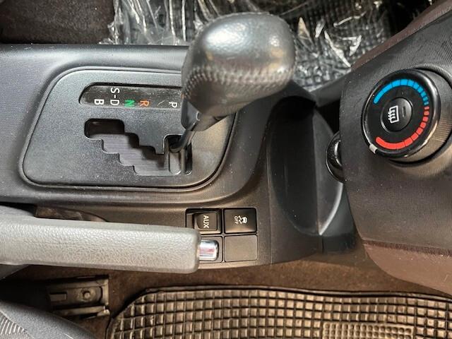 TOYOTA IQ AUTOMATICA