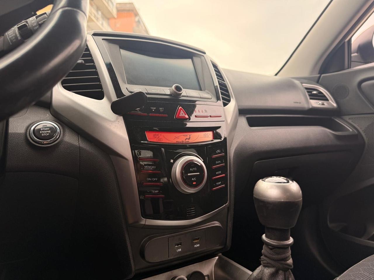 Ssangyong Tivoli 1.6d 115cv in perfette condizioni