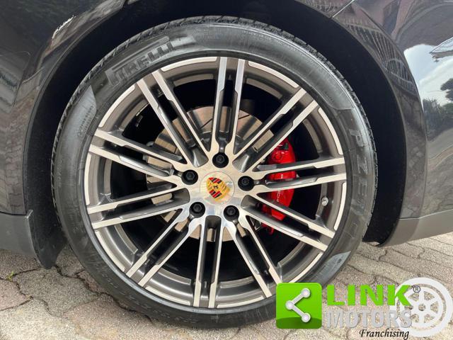 PORSCHE Panamera 4.8 GTS 440cv PDK