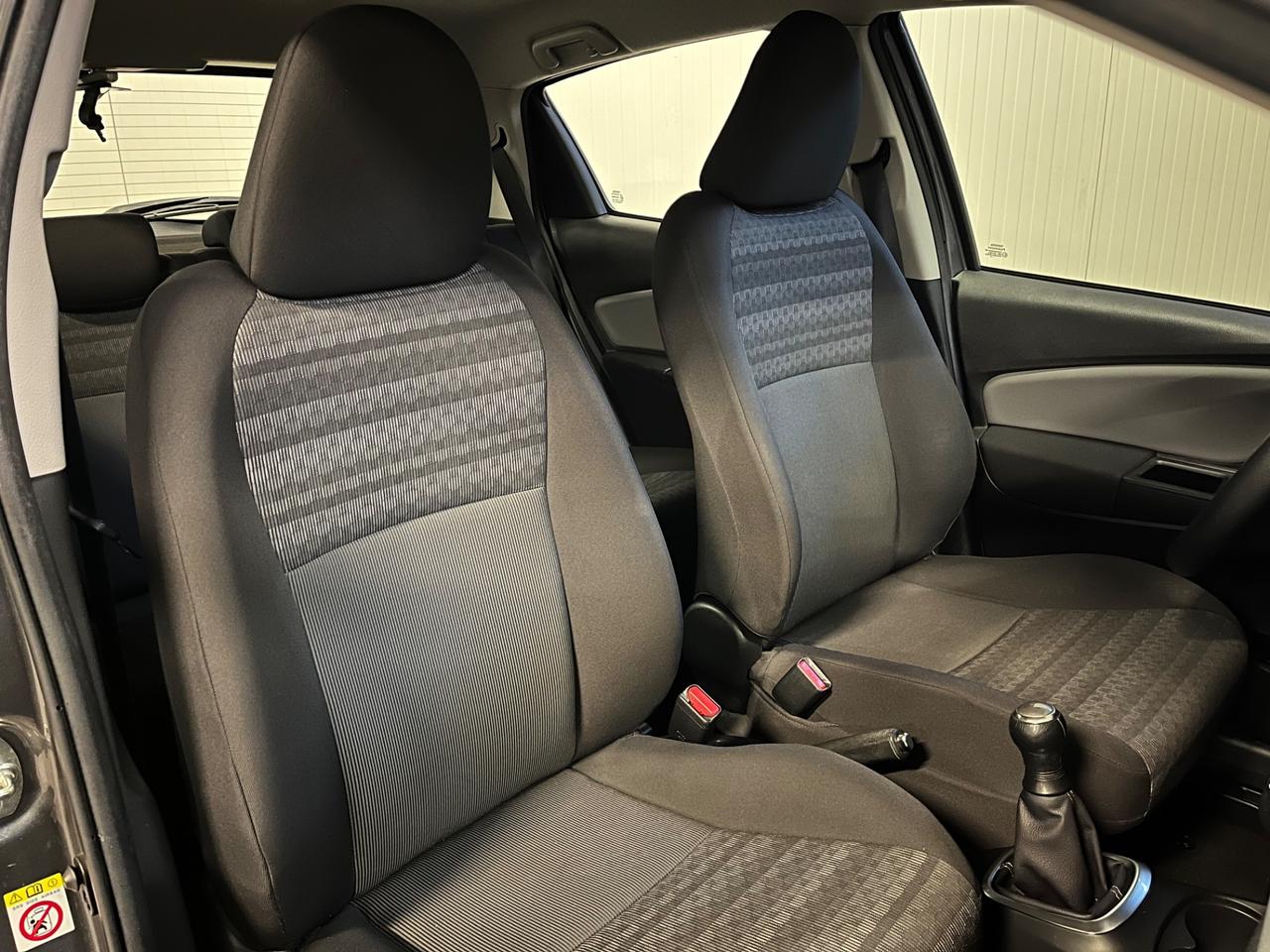 Toyota Yaris 1.0 5 porte Active