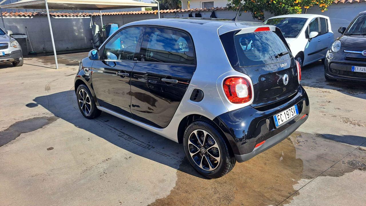 Smart ForFour 70 1.0 Passion
