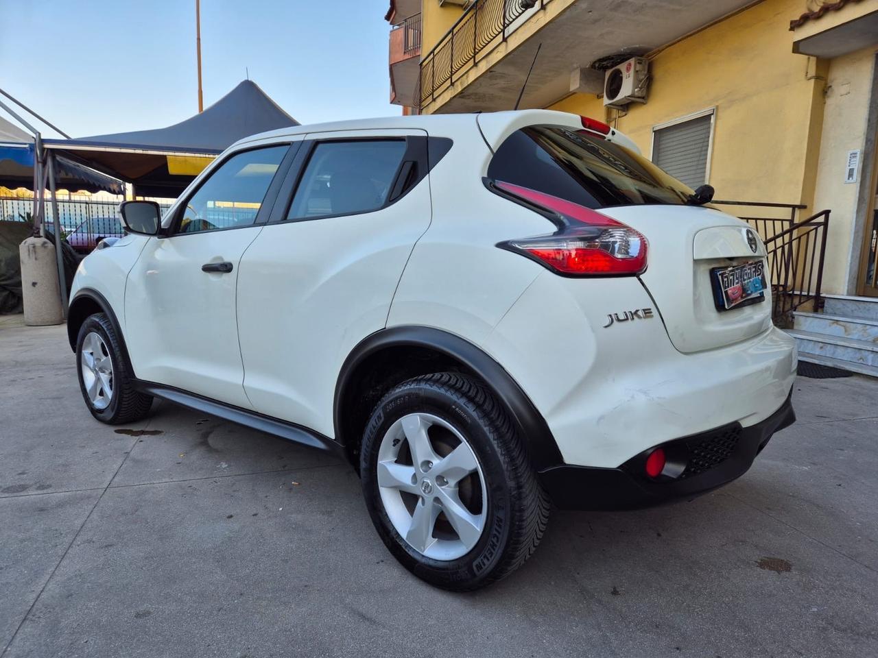 Nissan Juke 1.6 94 CV Visia X neopatentati