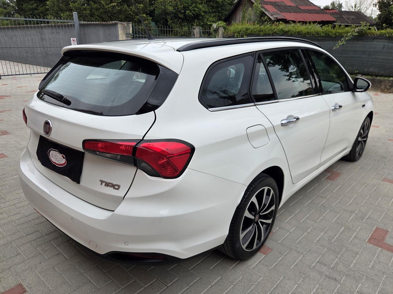 Fiat Tipo 1.6 Mjt S&S SW Lounge 120cv