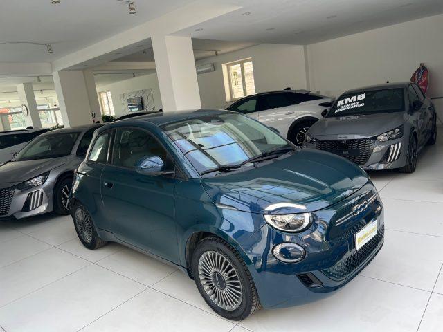 FIAT 500e 3+1 42 kWh Icon da ?169,00