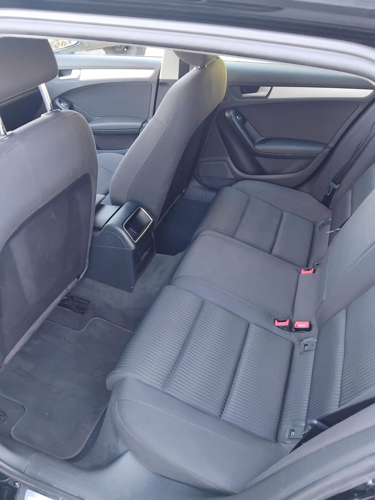 Audi A4 Avant 2.0 TDI 120 CV Ambiente