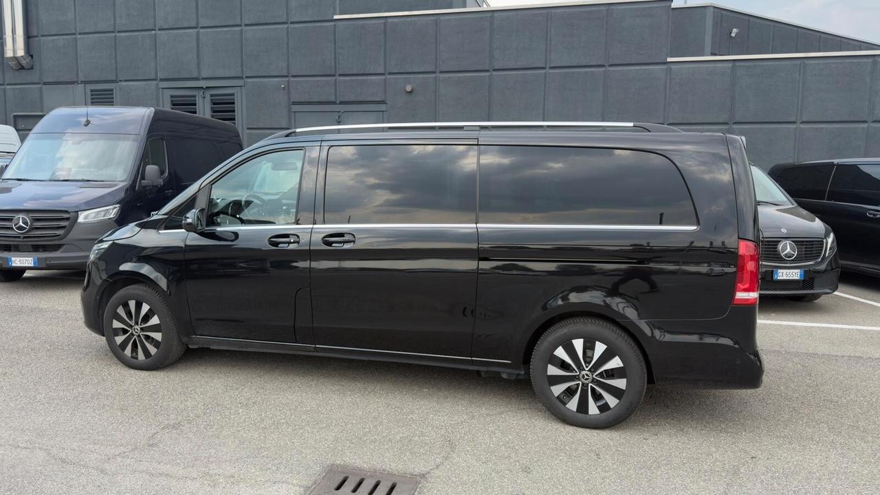 Mercedes-benz V 250 d Automatic 4Matic Premium Extralong
