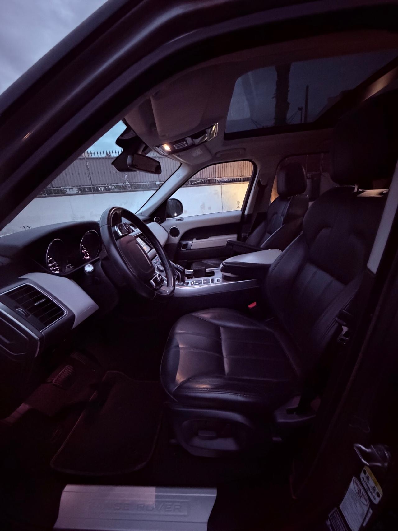 Land Rover Range Sport 3.0 TDV6 HSE Dynamic Tetto Pelle Navi