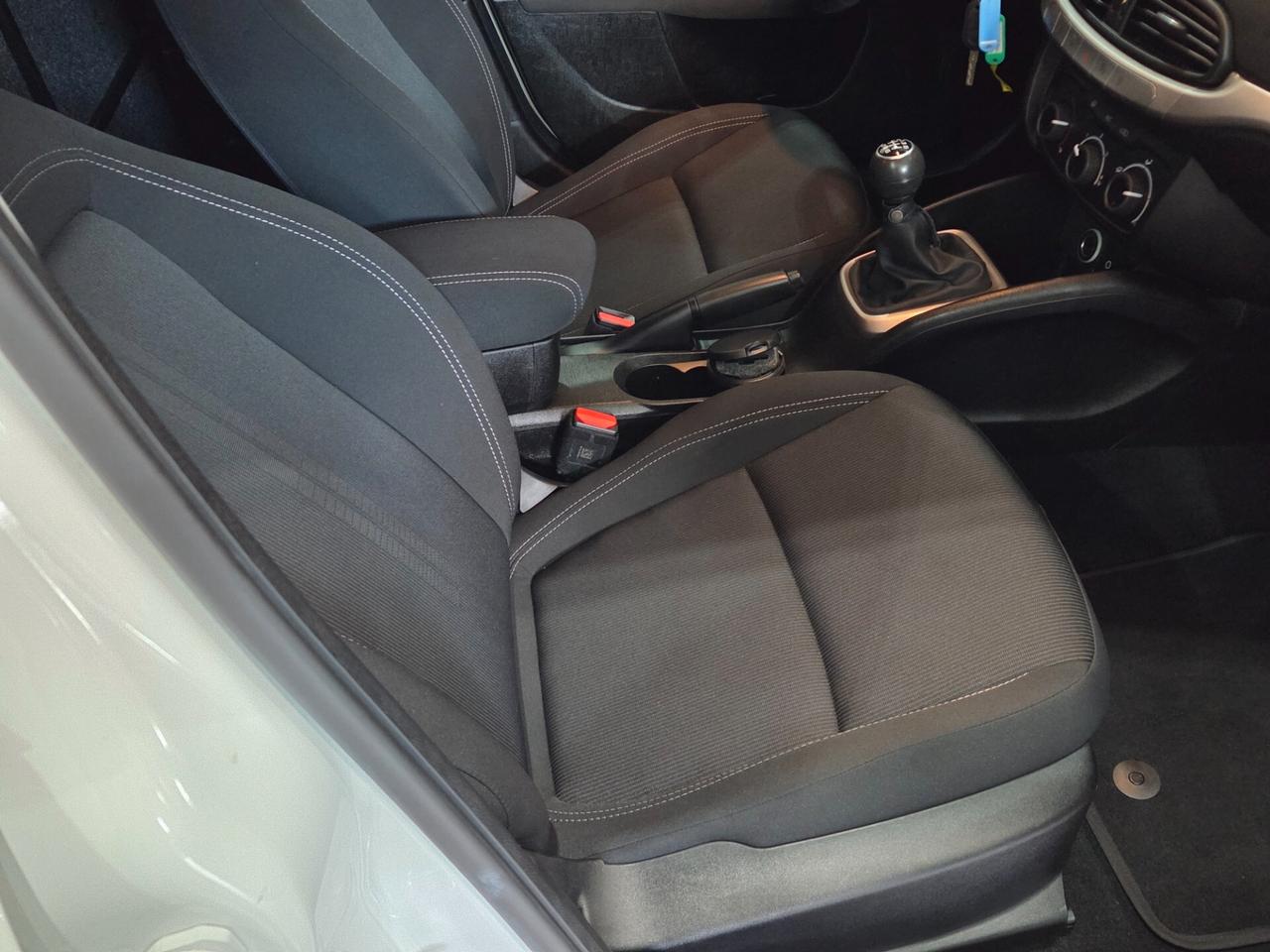 Fiat Tipo 1.6 Mjt 120CV AUTOCARRO 2 POSTI