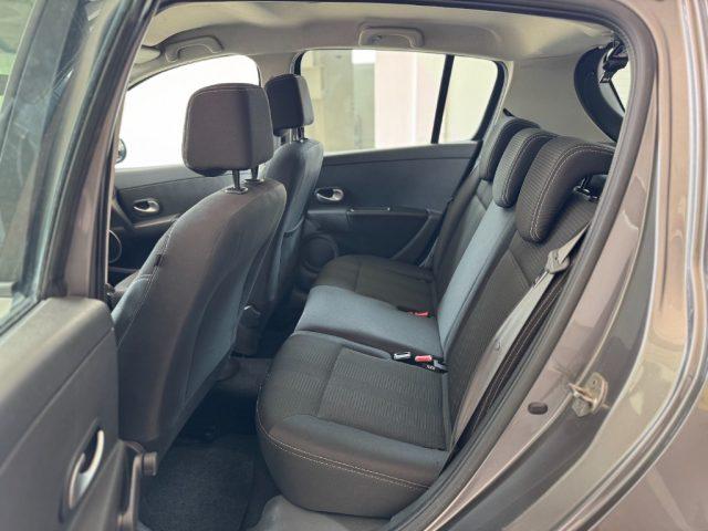 RENAULT Clio 1.2 16V TCE 100CV 5 porte Dynamique