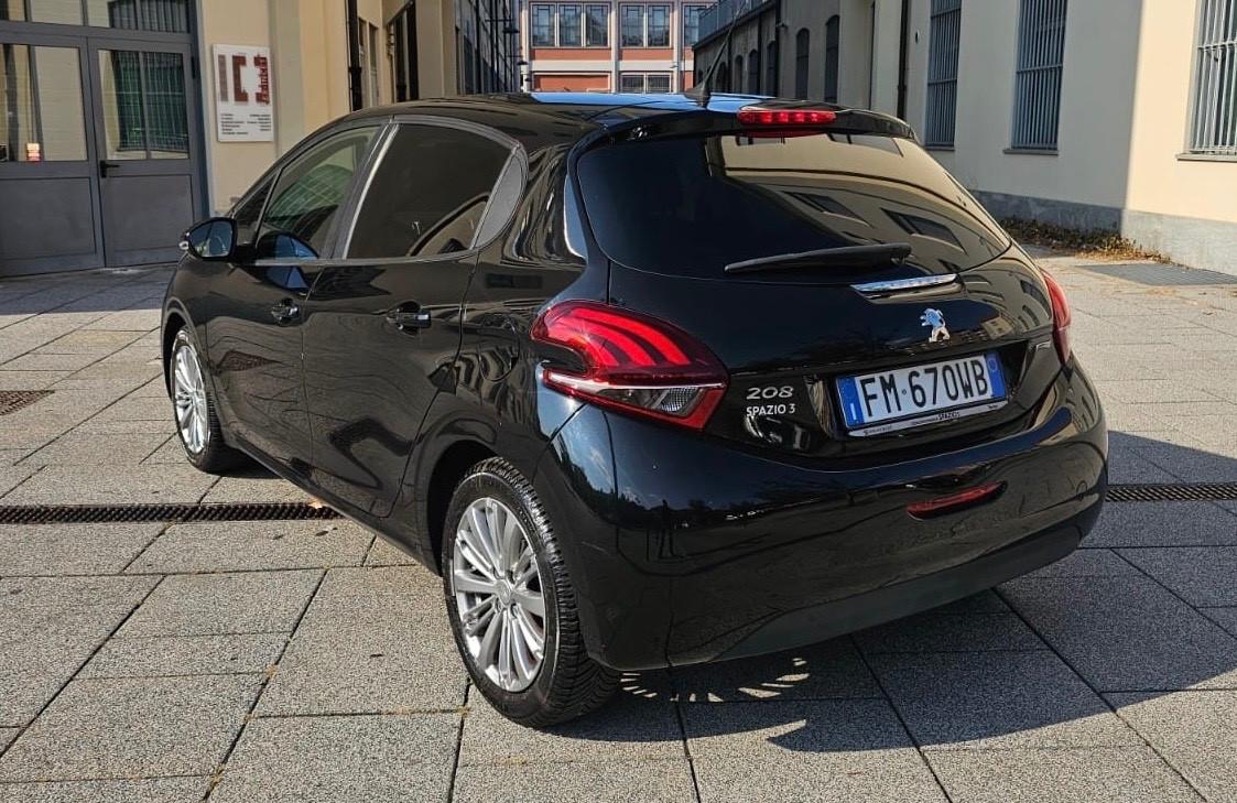 Peugeot 208 1.2 82 CV ALLURE 2018