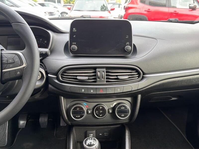 FIAT Tipo Tipo 5p 1.4 Lounge 95cv my19