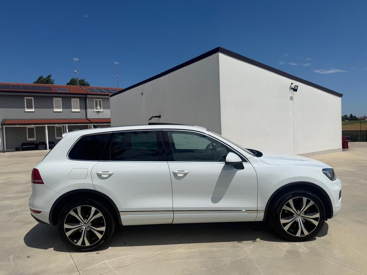 Volkswagen Touareg 3.0 TDI 245 cv EXECUTIVE