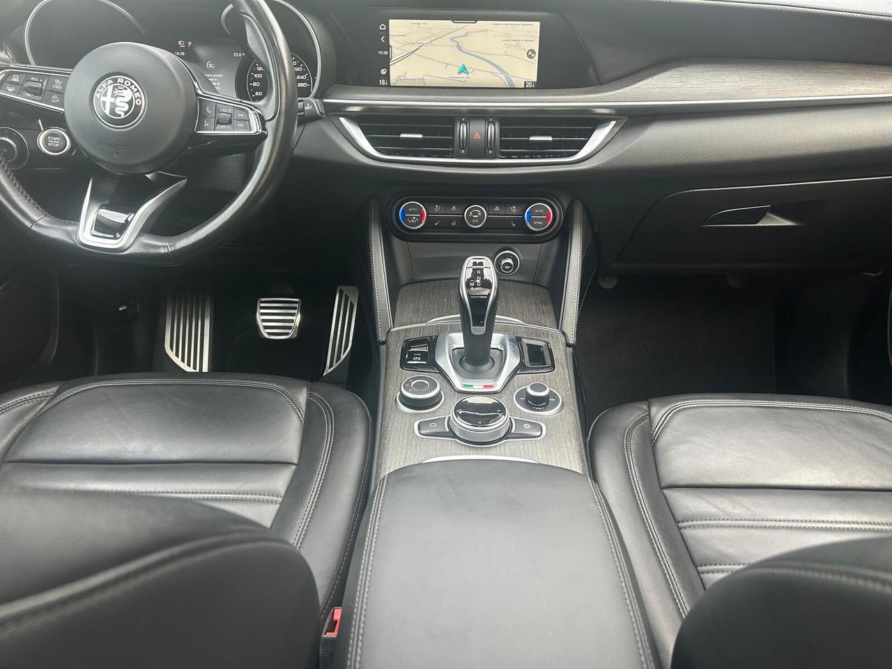 Alfa Romeo Stelvio 2.2 TD 210 cv AT8 Q4 Ti - Tetto