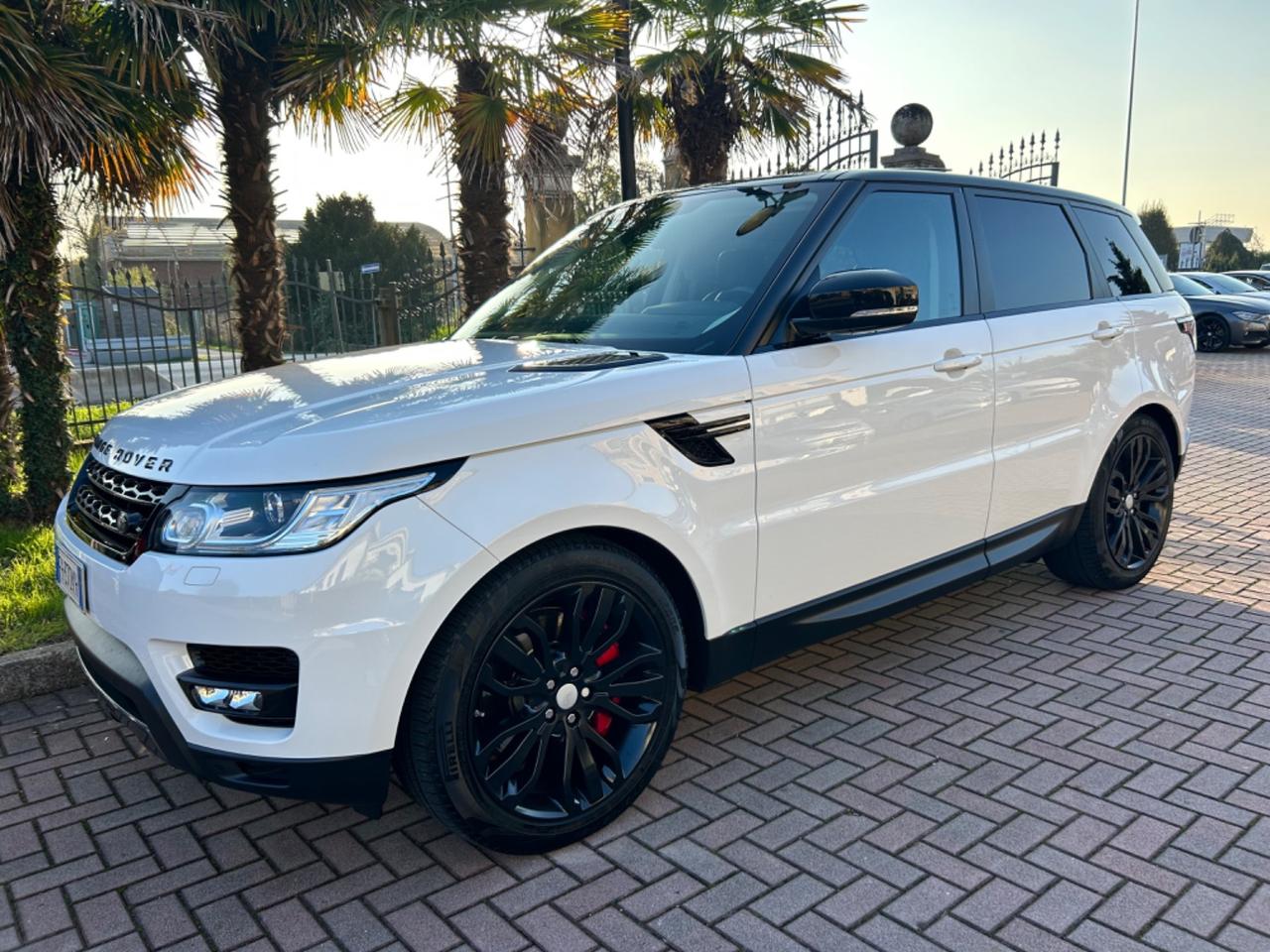 Land Rover Range Rover Sport 3.0 SDV6 HSE SPORT