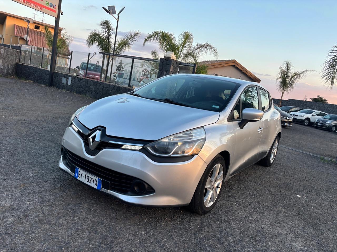Renault Clio 1.5 dCi 8V 75CV 5 porte Costume National