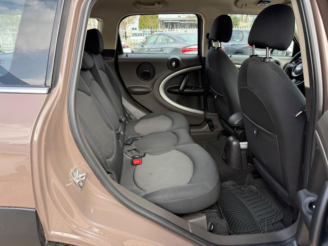 Mini One Countryman 2.0 Cooper D Automatica ADATTA AI NEOPATENTATI