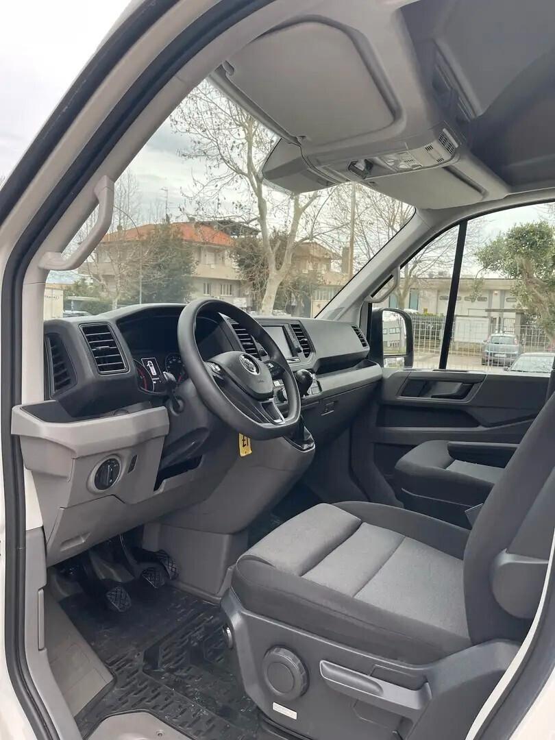 Volkswagen Crafter 35q. 2.0 TDI 140CV. _ LANG