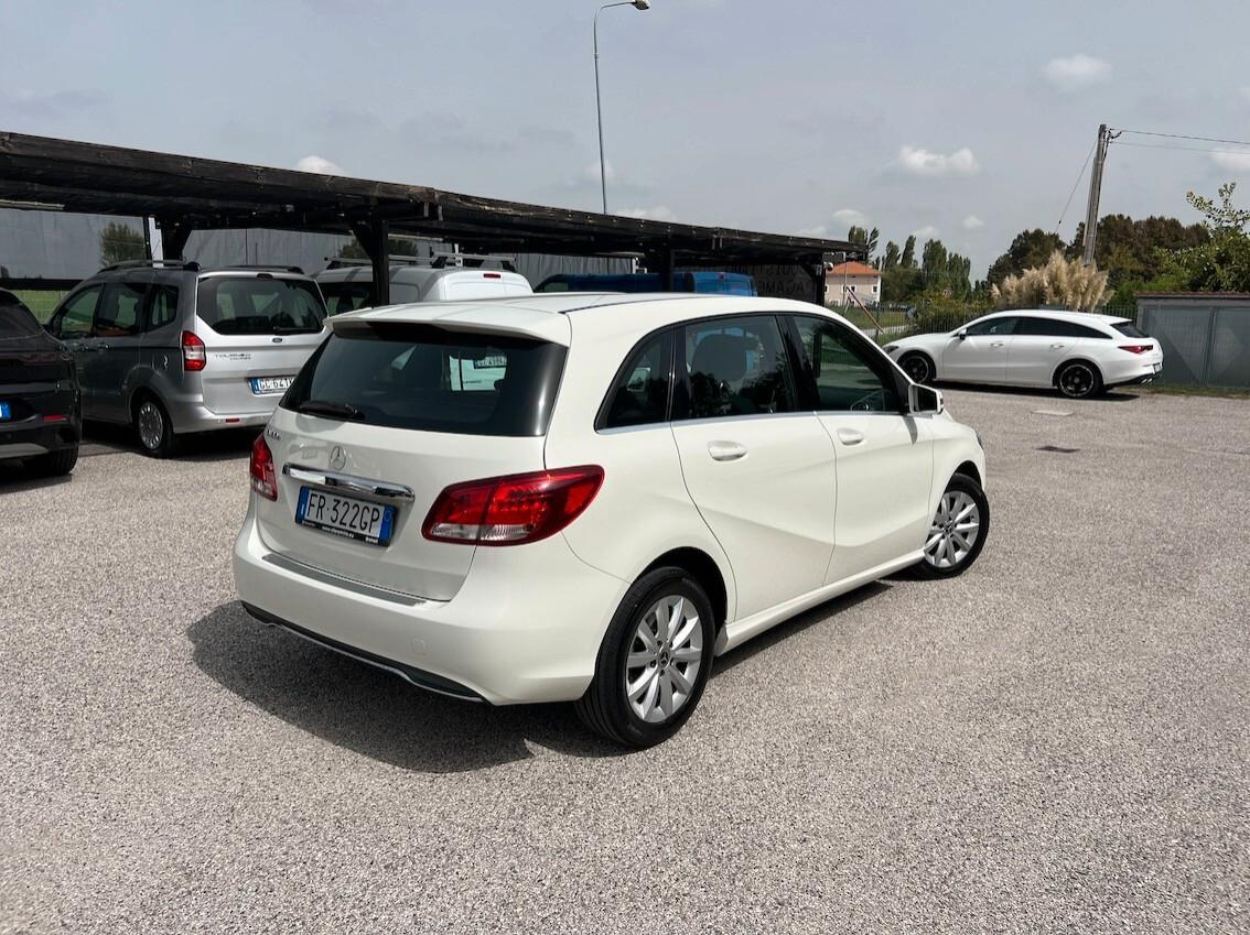 Mercedes-Benz B 180 1.5 d 110 cv executive auto Navi unico proprietario
