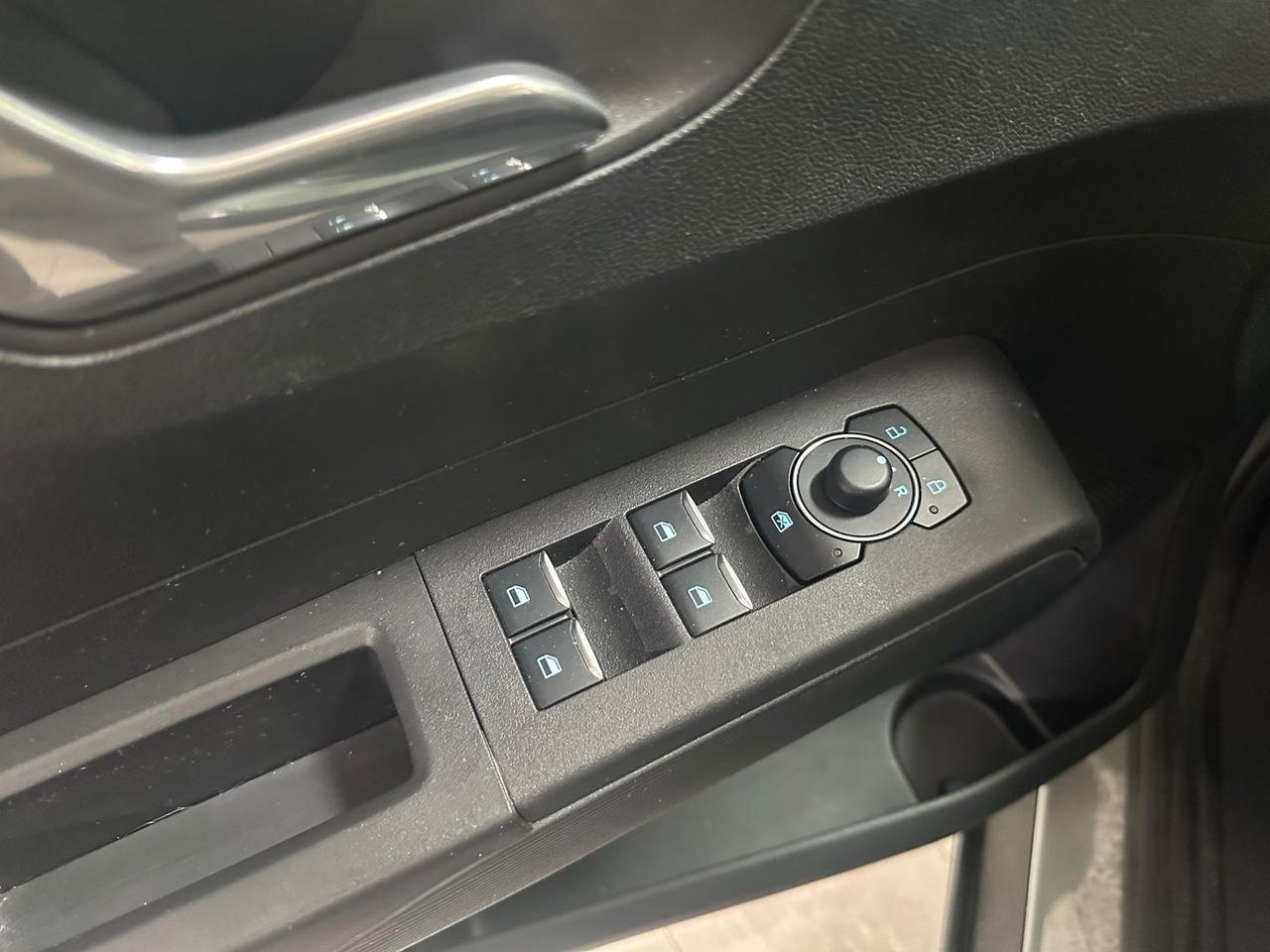 Ford Tourneo Courier Titanium 1.0 EcoBoost G #8604