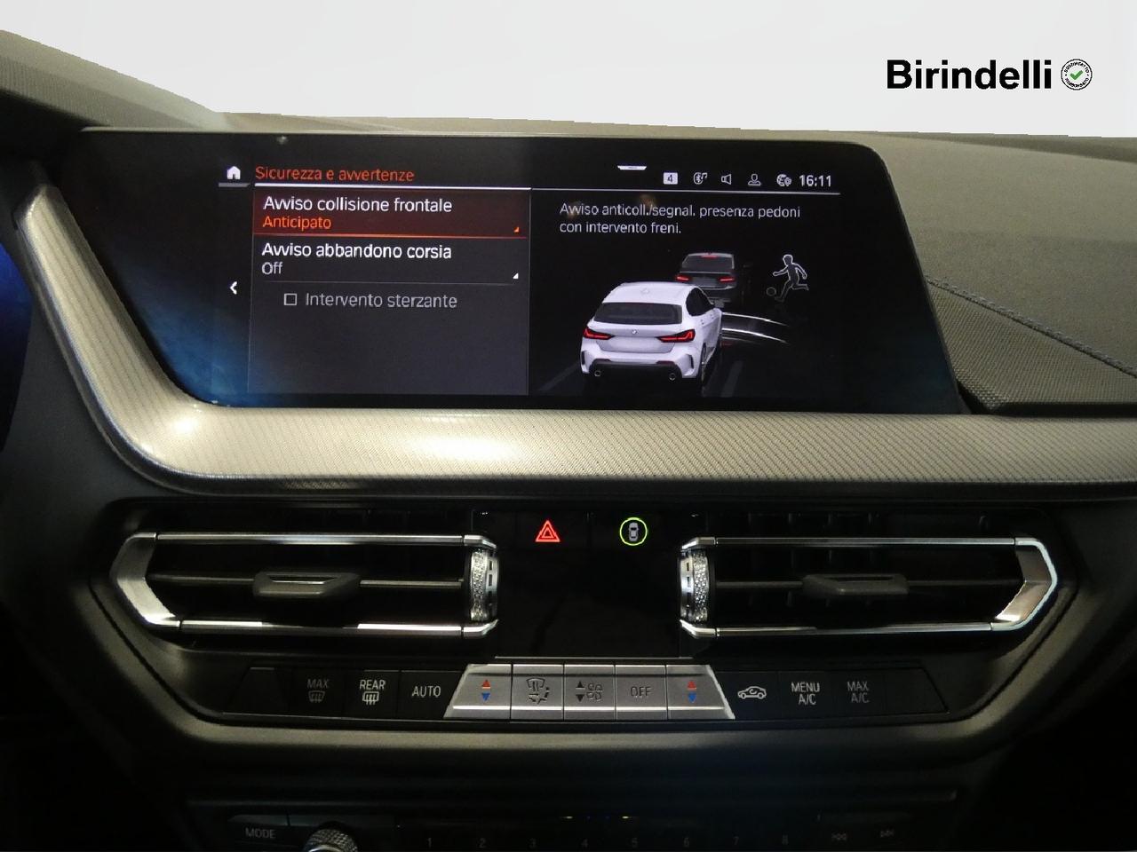 BMW Serie 1 (F40) - 118d 5p. Msport