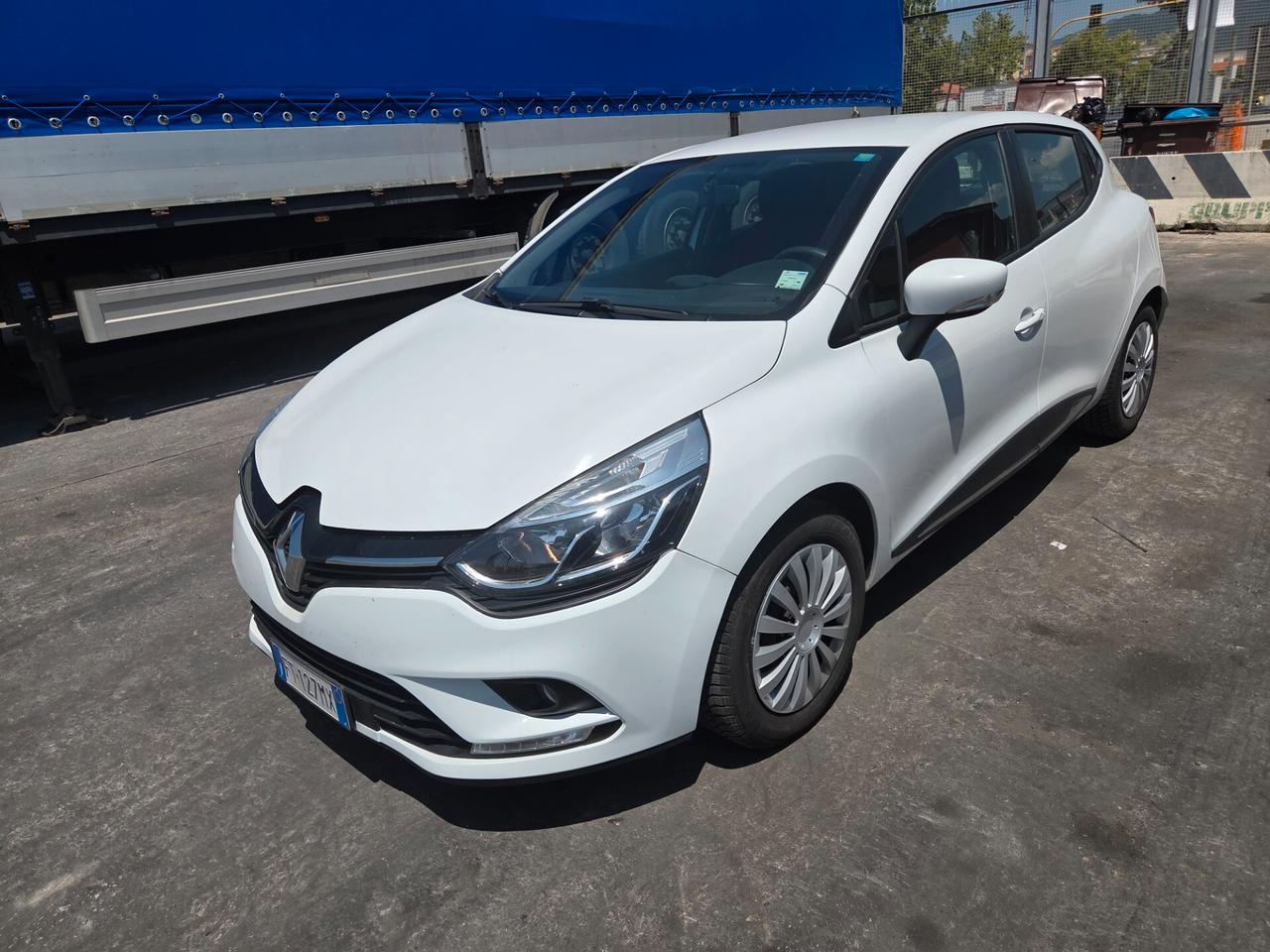 Renault Clio dCi 8V 75 CV 5 porte Duel