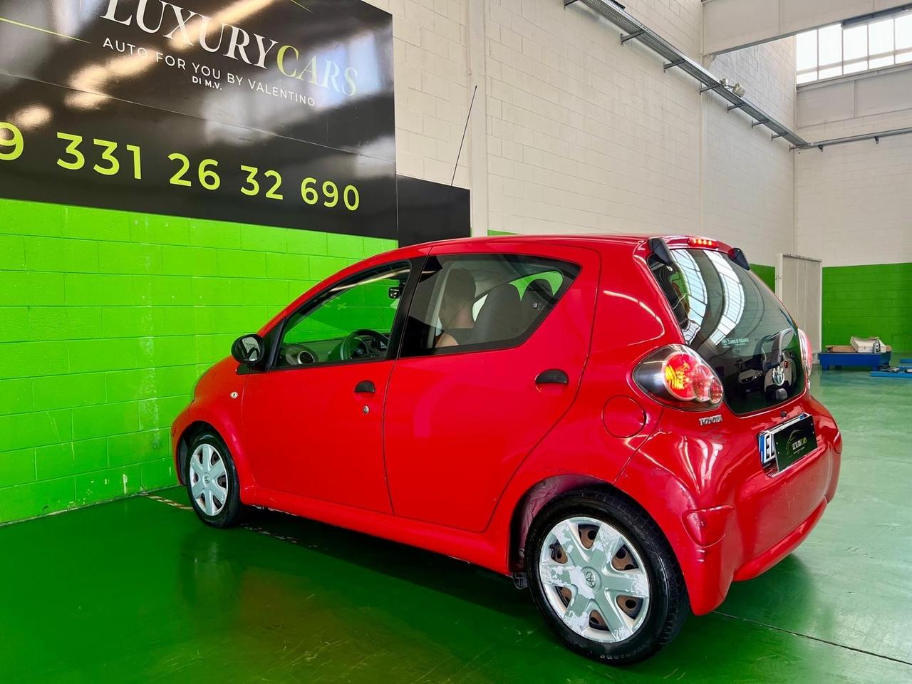 Toyota Aygo 1.0 12V VVT-i 5 porte