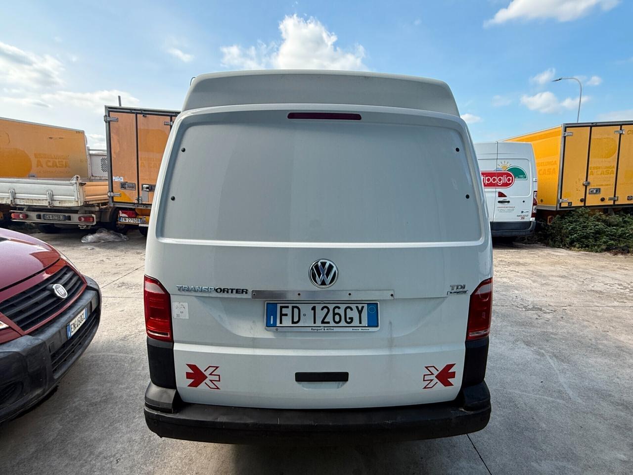 Volkswagen T6 Transporter 160 CV/150000 KM/L1H2/COIBENTATO/2016