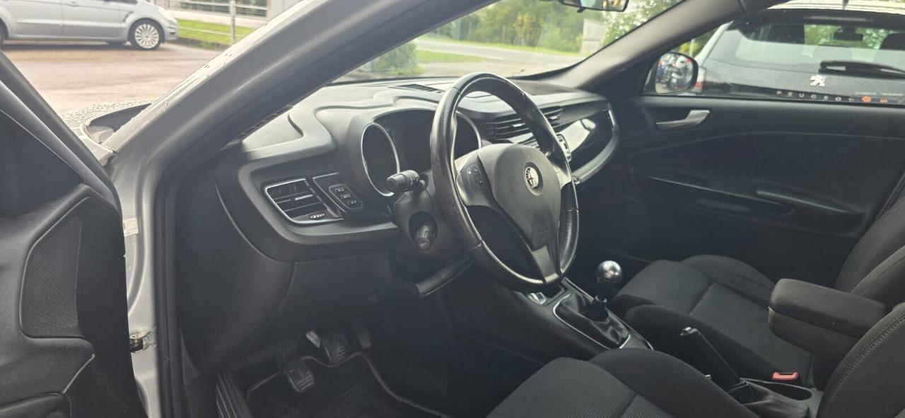Alfa Romeo Giulietta 1.6 Diesel Neopatentati