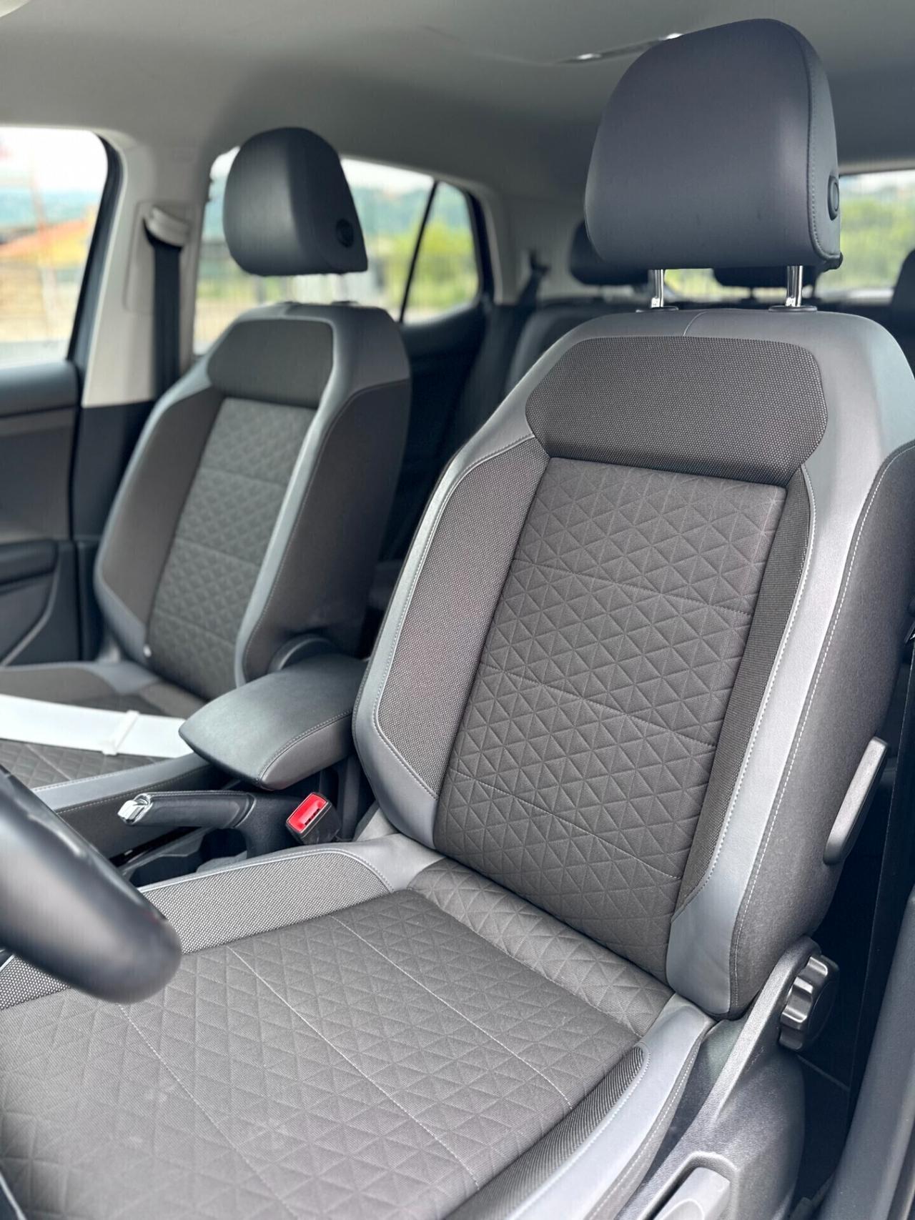 Volkswagen T-Cross 1.5 TSI ACT DSG Style BMT - CAMBIO AUTOMATICO - CAMERA - PRONTA CONSEGNA - TAGLIANDI CERTIFICATI