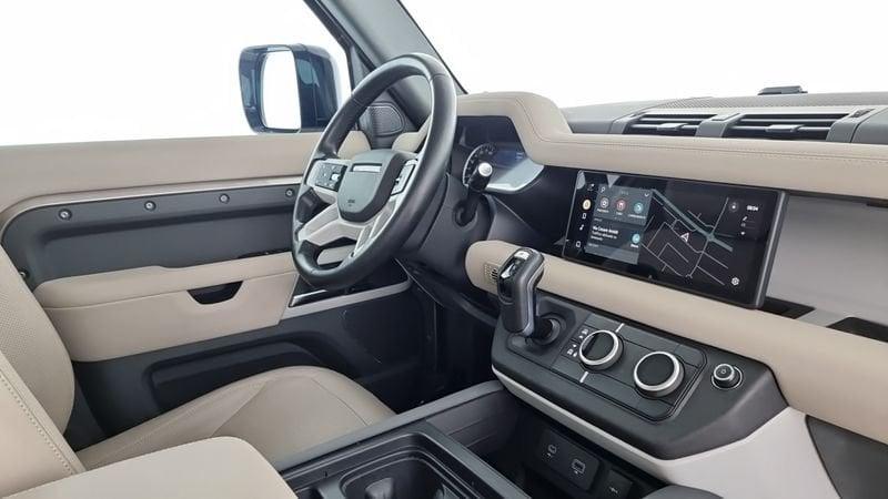 Land Rover Defender 110 3.0D I6 250 CV AWD Auto SE