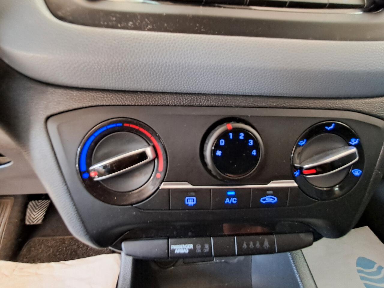 Hyundai i20 1.2 5 porte Classic 49000km