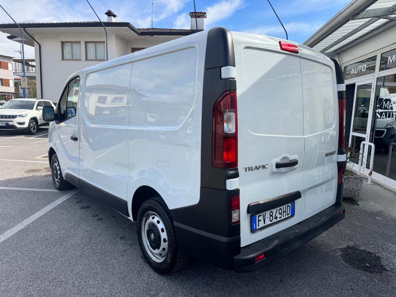 Renault Trafic T27 1.6dCi 125CV NETTO!!!