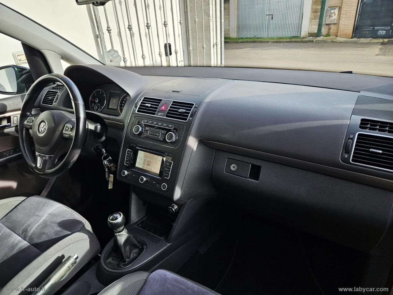 VOLKSWAGEN Touran Business 2.0 TDI 140 CV Highline