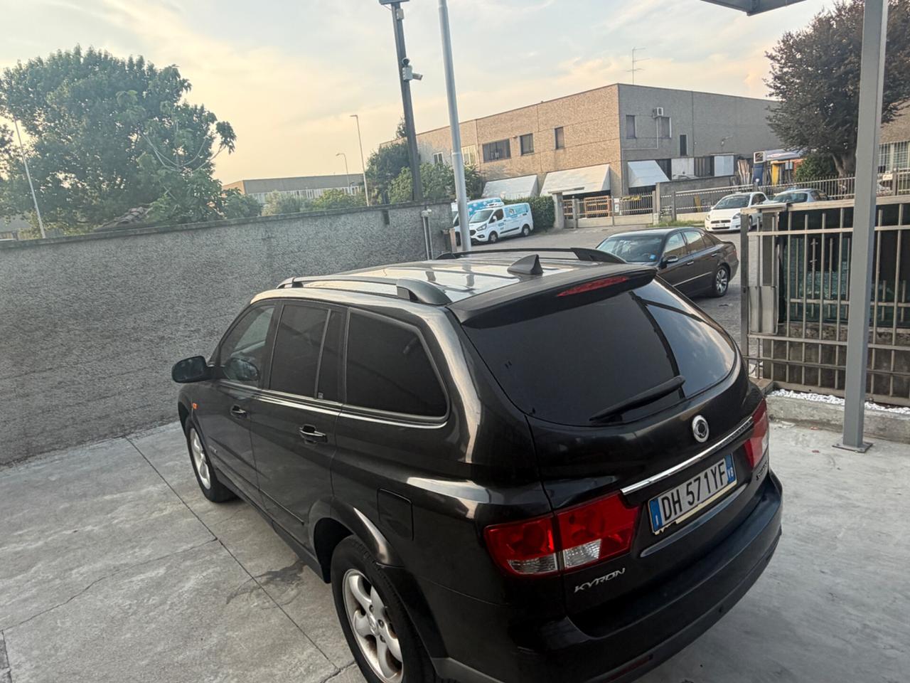 SSANGYONG KYRON 2.0CRDI AUTOMATICO LUXURI