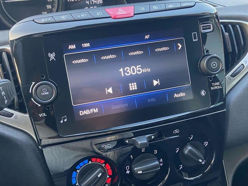 Lancia Ypsilon Ypsilon 1.0 FireFly 5 porte S&S Hybrid Ecochic Silver