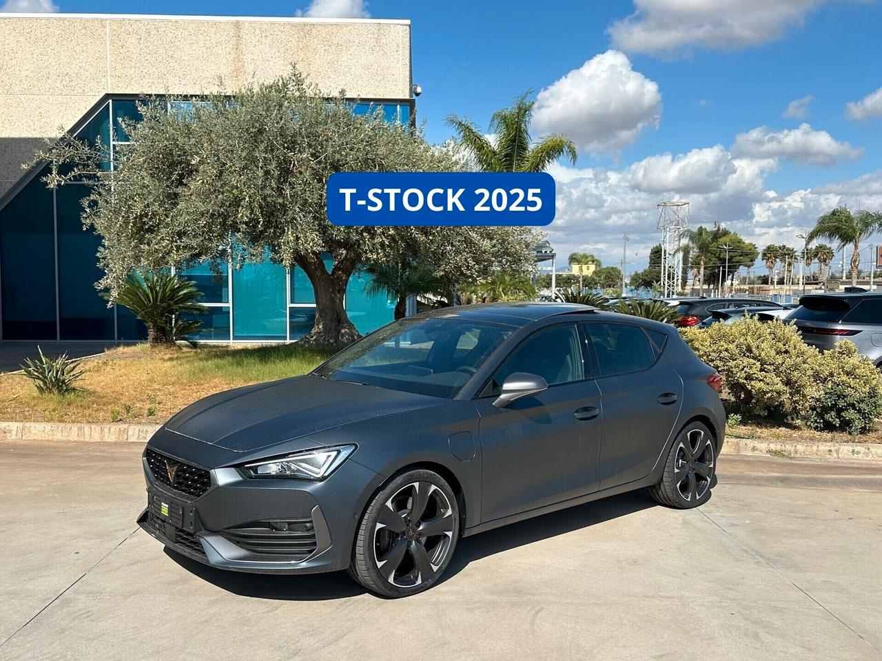 Cupra Leon 1.4 e-HYBRID 245 CV DSG VZ - T-stock 2025