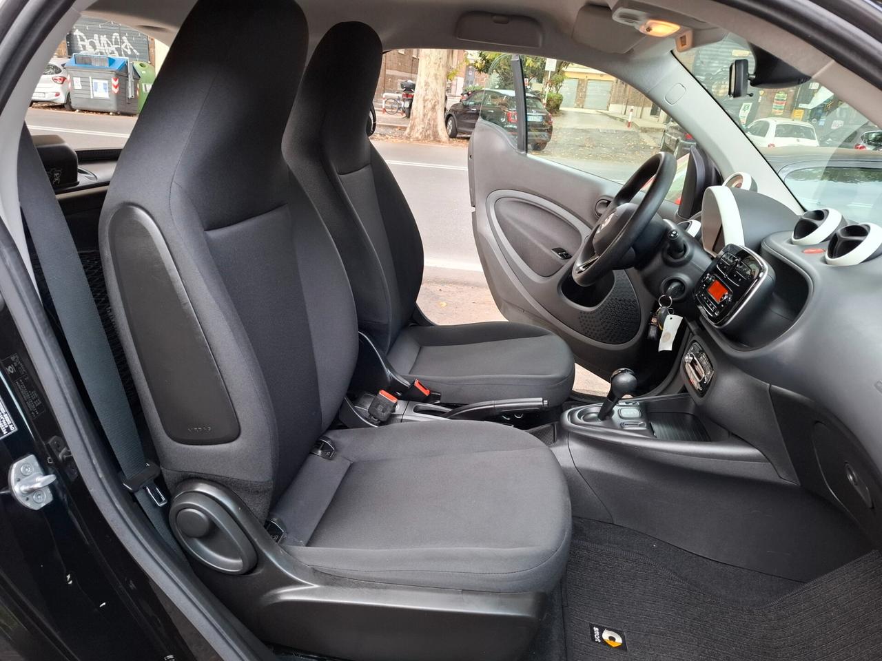 Smart ForTwo EQ PREZZO VERO TAGLIANDI OK NEOPATENTATI