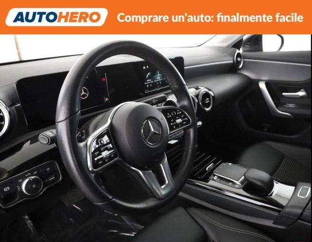 MERCEDES-BENZ CLA 200 d Automatic Sport