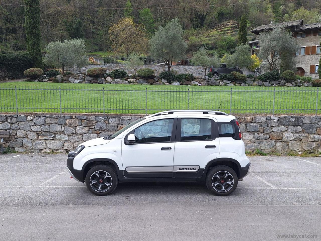 FIAT Panda Cross 0.9 TwinAir Turbo S&S 4x4 NEOPATENTATI