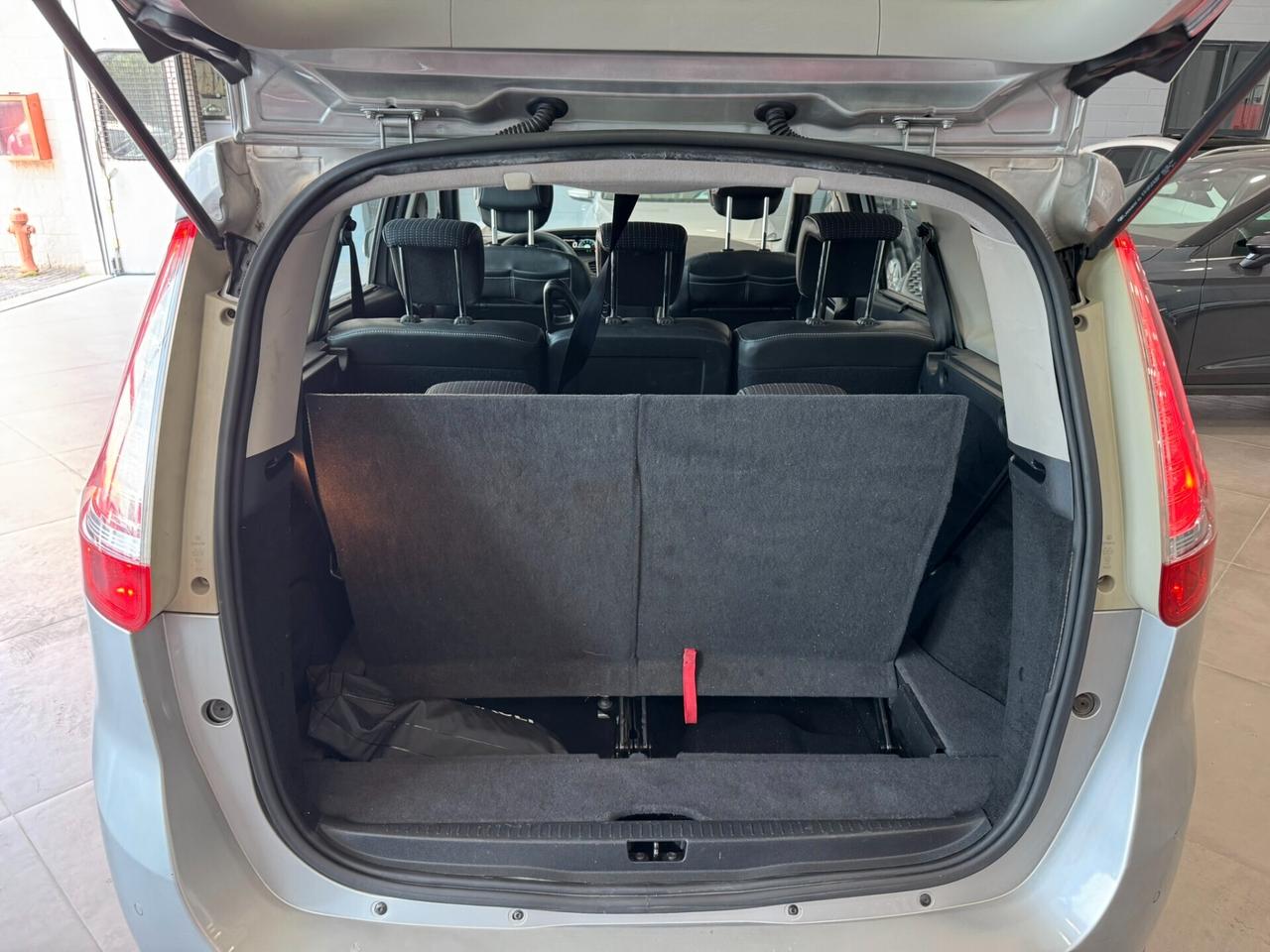 Renault Scenic Scénic 1.9 dCi 130CV Dynamique