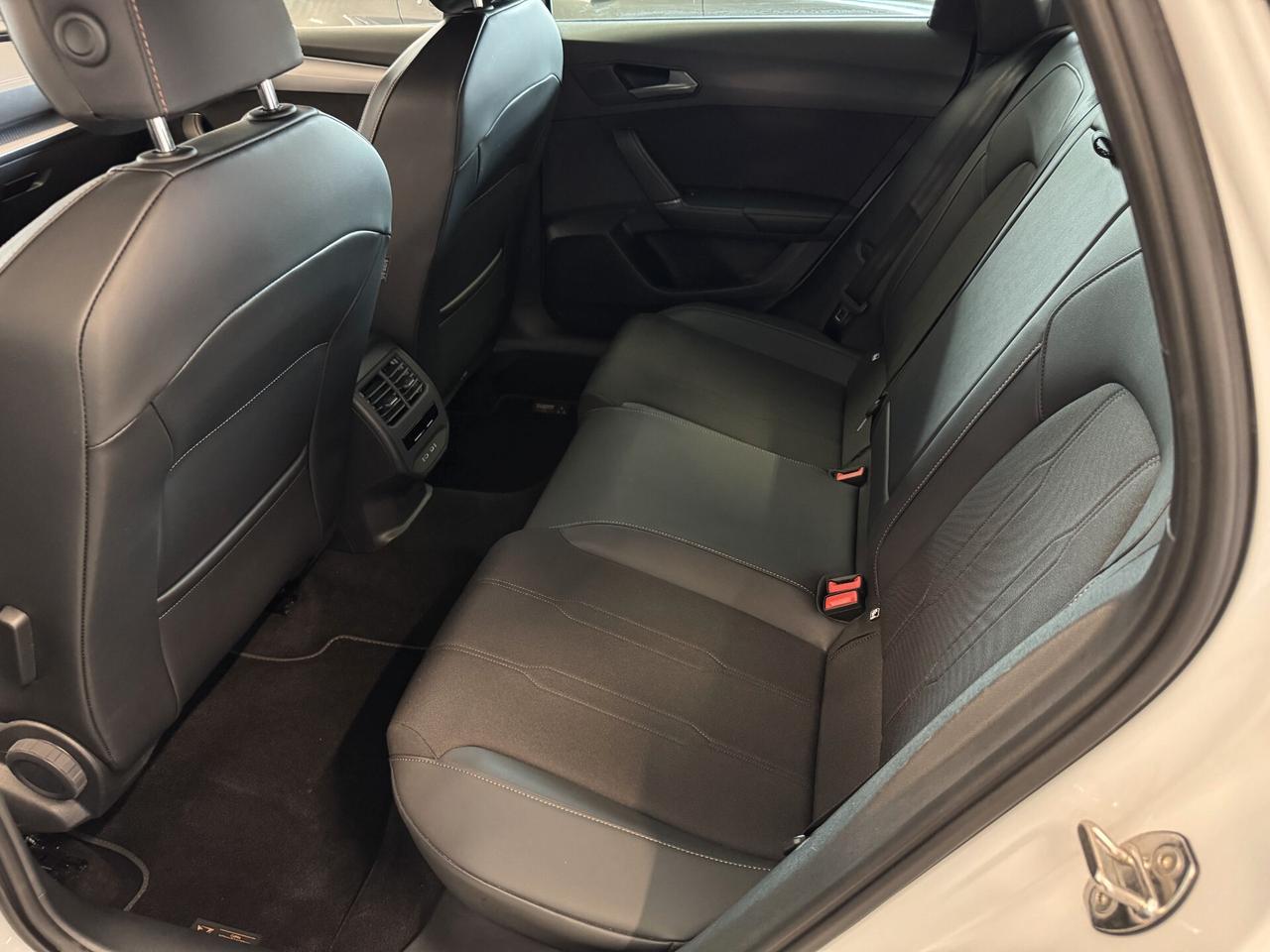 CUPRA Leon 1.5 ehybrid 204cv PHEV PLUG-IN DSG // ITALIANA /