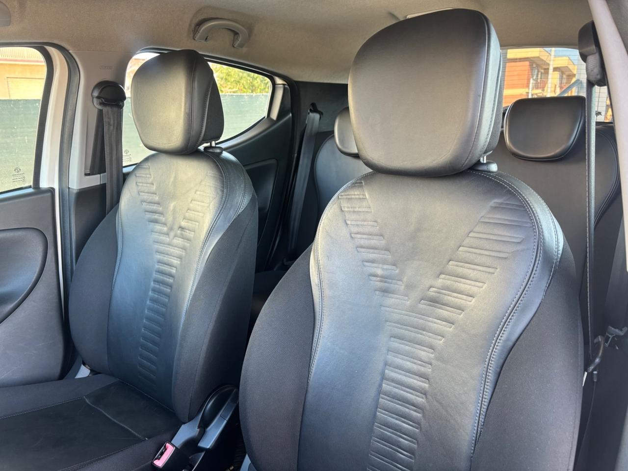 Lancia Ypsilon 1.3 MJT 16V 95 CV 5 porte S&S Gold