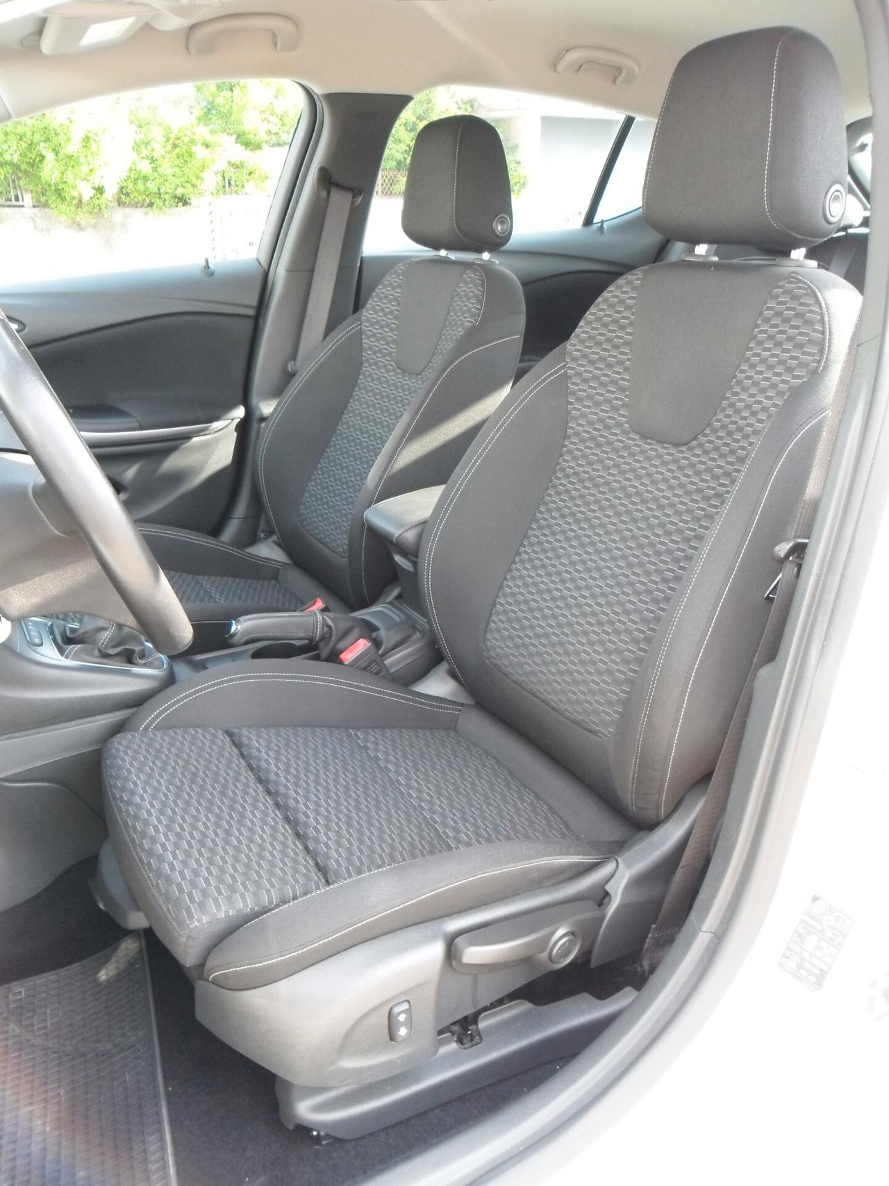 Opel Astra 1.6 CDTi Business Berlina 5porte