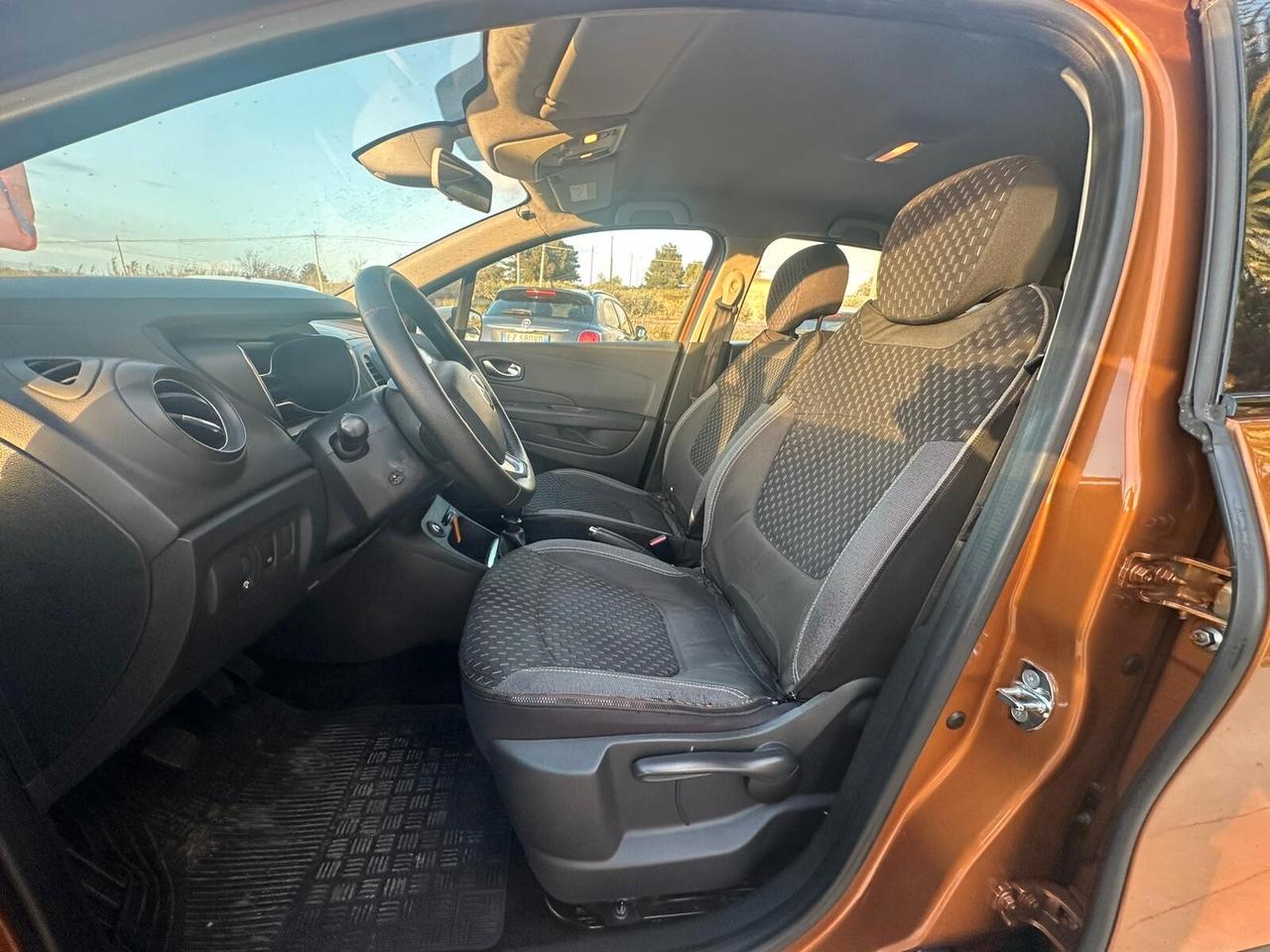 Renault Captur 1.5 dCi 110 CV Energy Initiale Paris