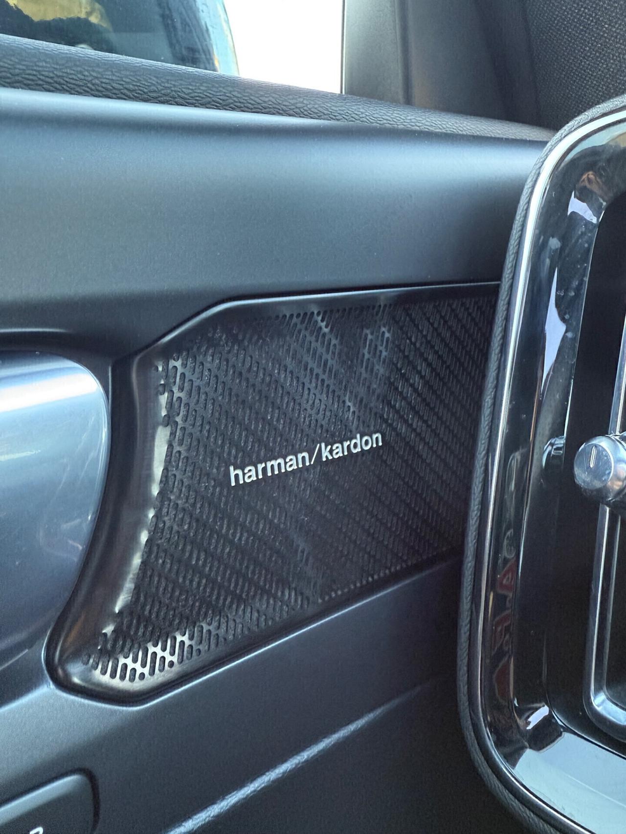 Volvo XC40 D4 AWD Geartronic R-design