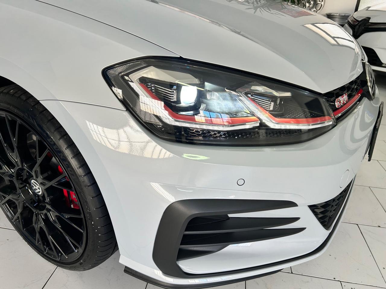 Volkswagen Golf GTI Performance 2.0 245 CV TSI DSG 5p. BMT