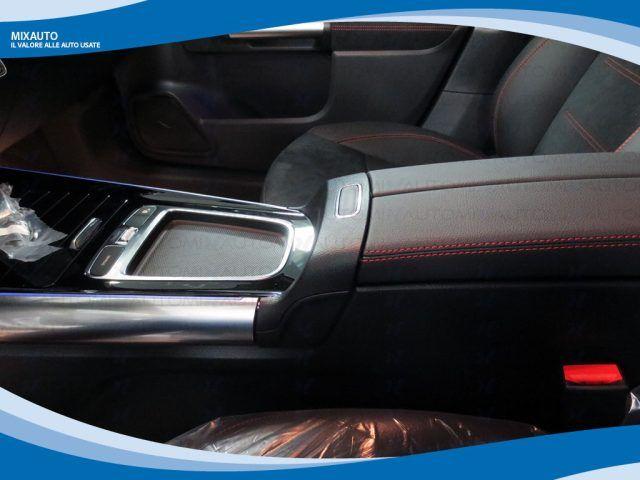 MERCEDES-BENZ GLA 200 D Automatic AMG Line Premium EU6 KM Ø