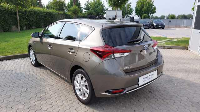 Toyota Auris 1.8 Hybrid Active