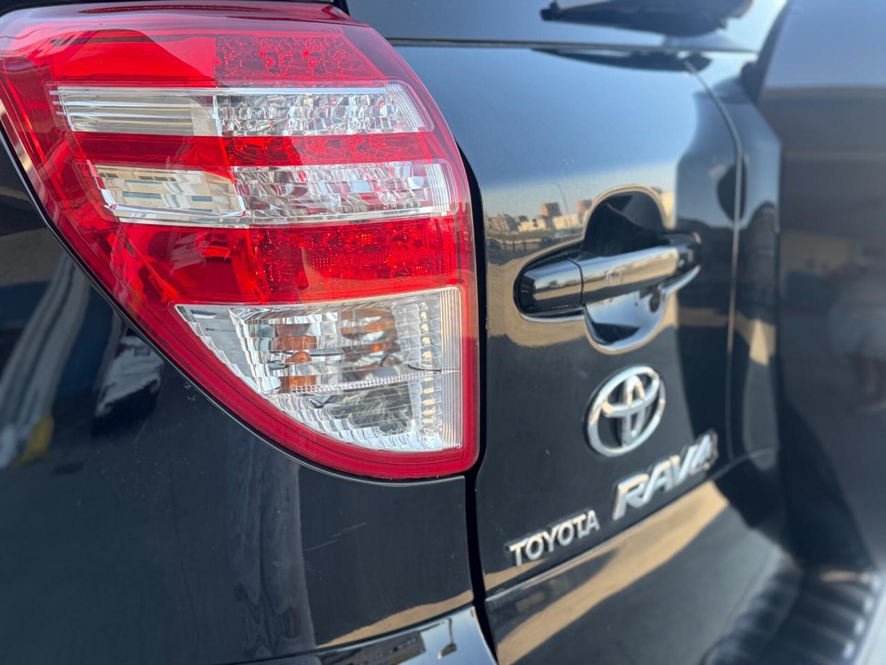 Toyota RAV4 2.2 D-4D 150 CV DPF Exclusive 2011