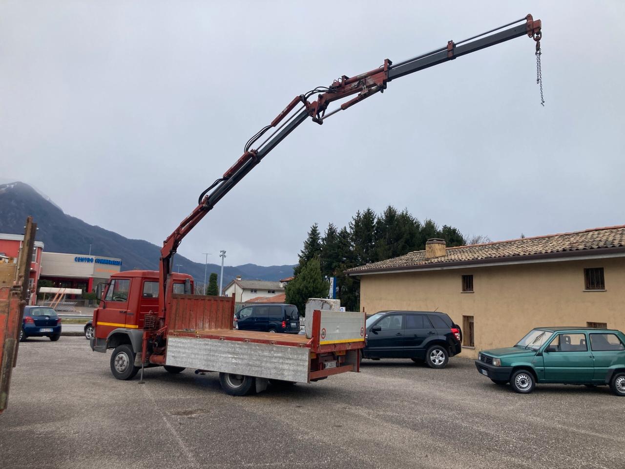 Iveco Daily 35S12 2.3 HPT PC Cabinato